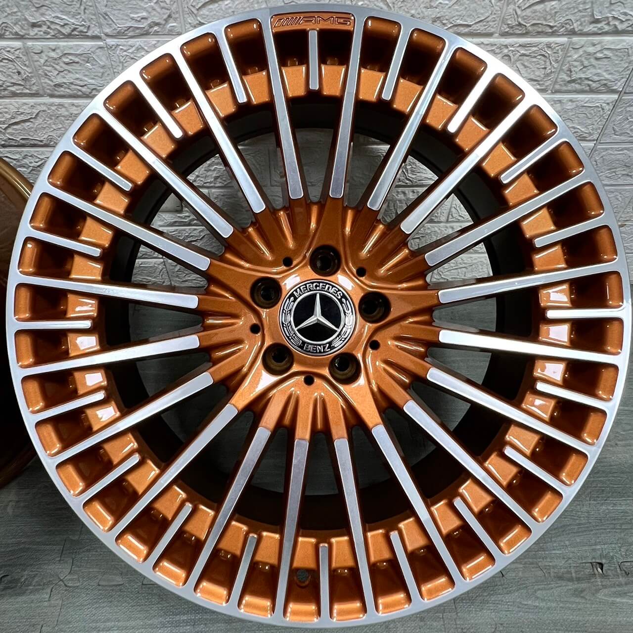 銪良心鋁圈輪胎的AMG賓士原廠鋁圈專區圖片