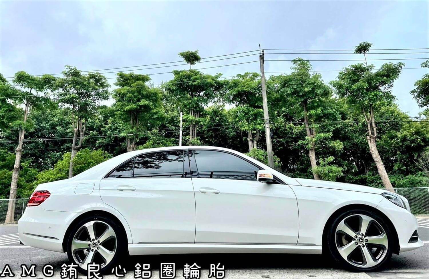 Benz W212車主升級更換Benz原廠19大框胎一套的第4張圖片