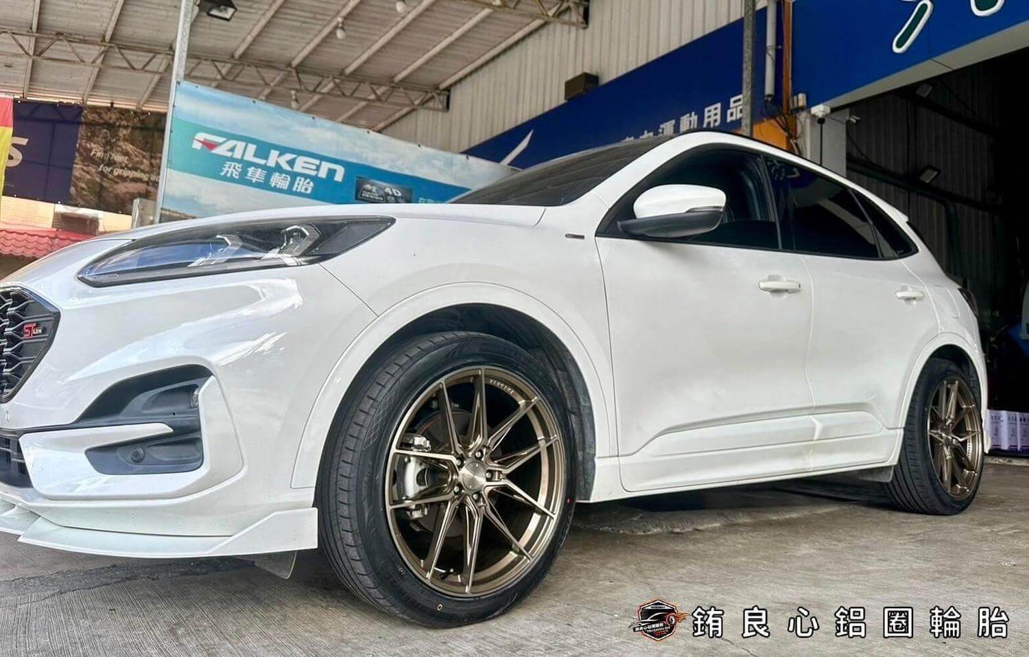 ✨VERTINI RFS1.8 x 20吋 x Ford Kuga ST-Line的第9張圖片