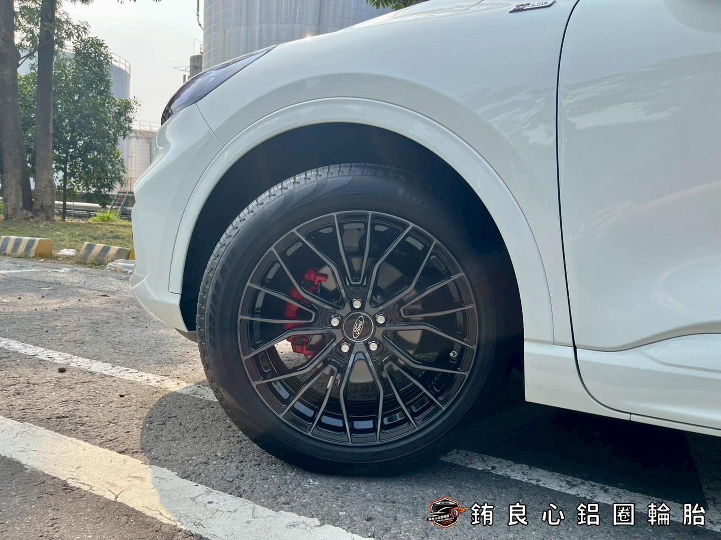 ✨Avant Garde M570R x 19吋 x KUGA的第2張圖片