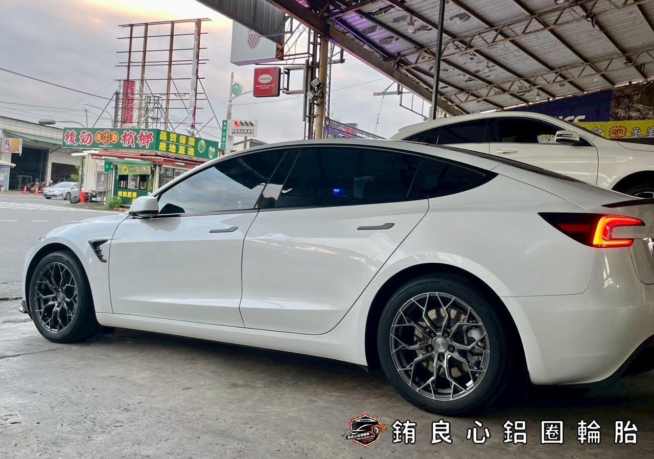 ✨STANCE SF10 x 18吋 x Tesla Model 3的第4張圖片