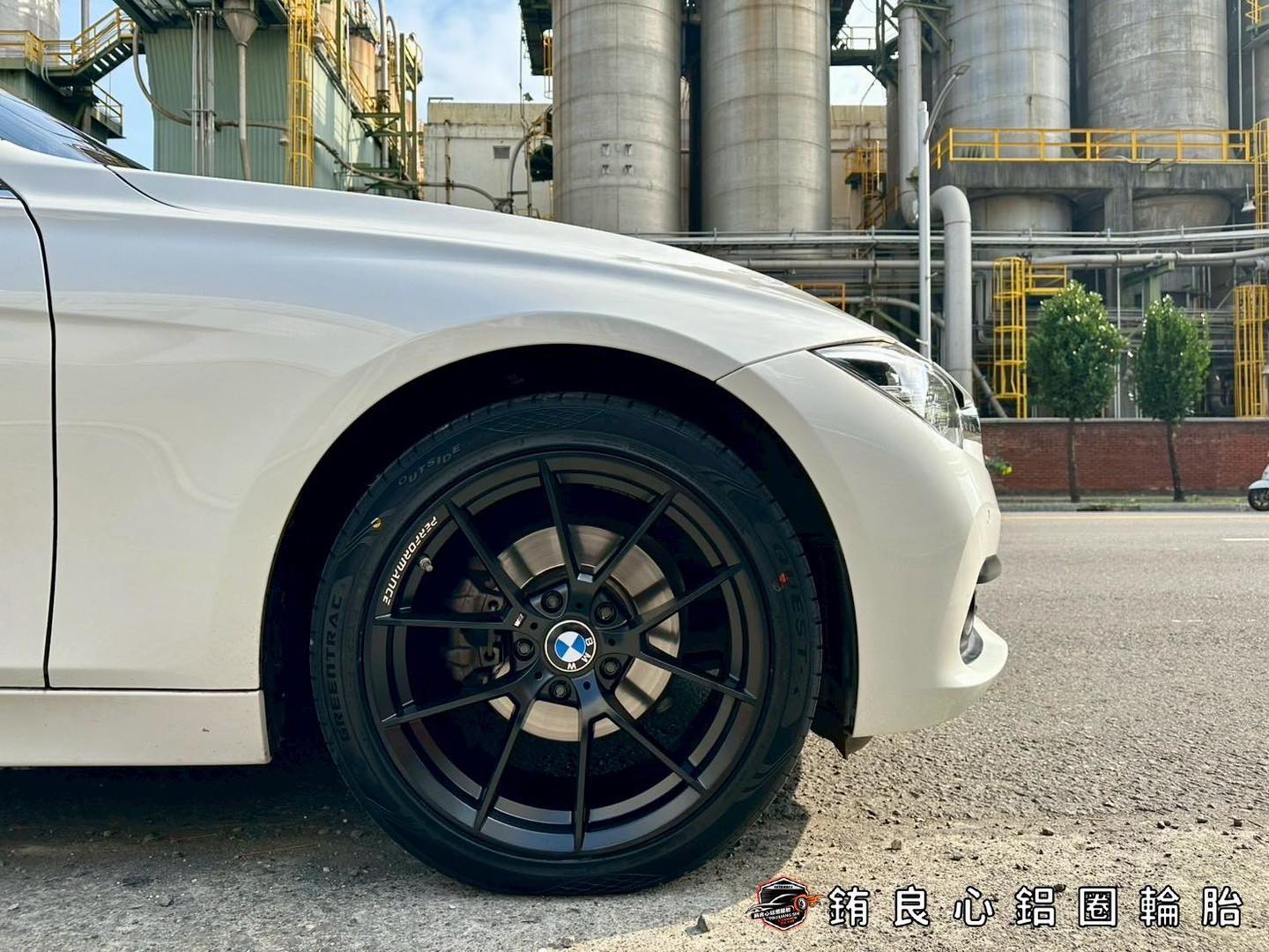 ✨AVAS B814前後配 x 18吋 x BMW F30的第3張圖片