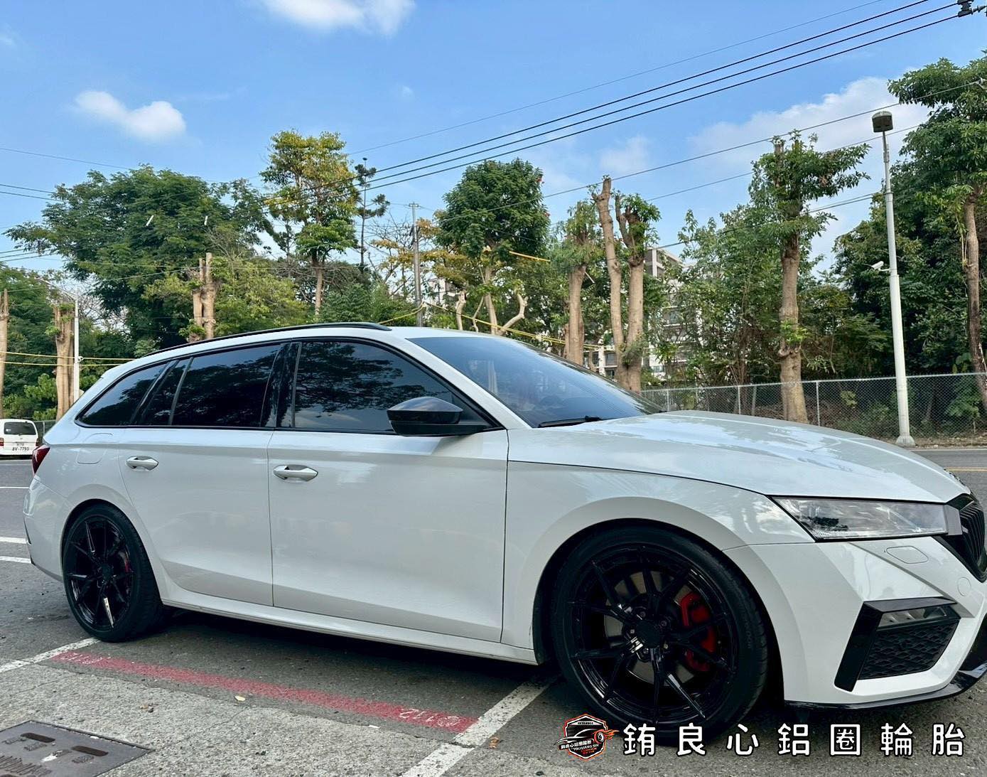 ✨MS MS867 x 19吋 x Skoda Octavia RS 4代的第6張圖片